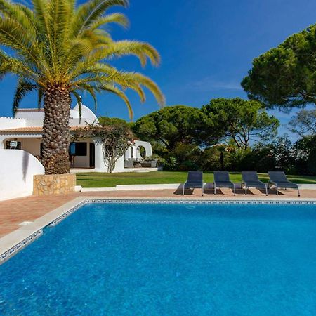 Villa Barlavento - Stunning 4-Bedroom Villa With Tennis Court 卡武埃鲁 外观 照片