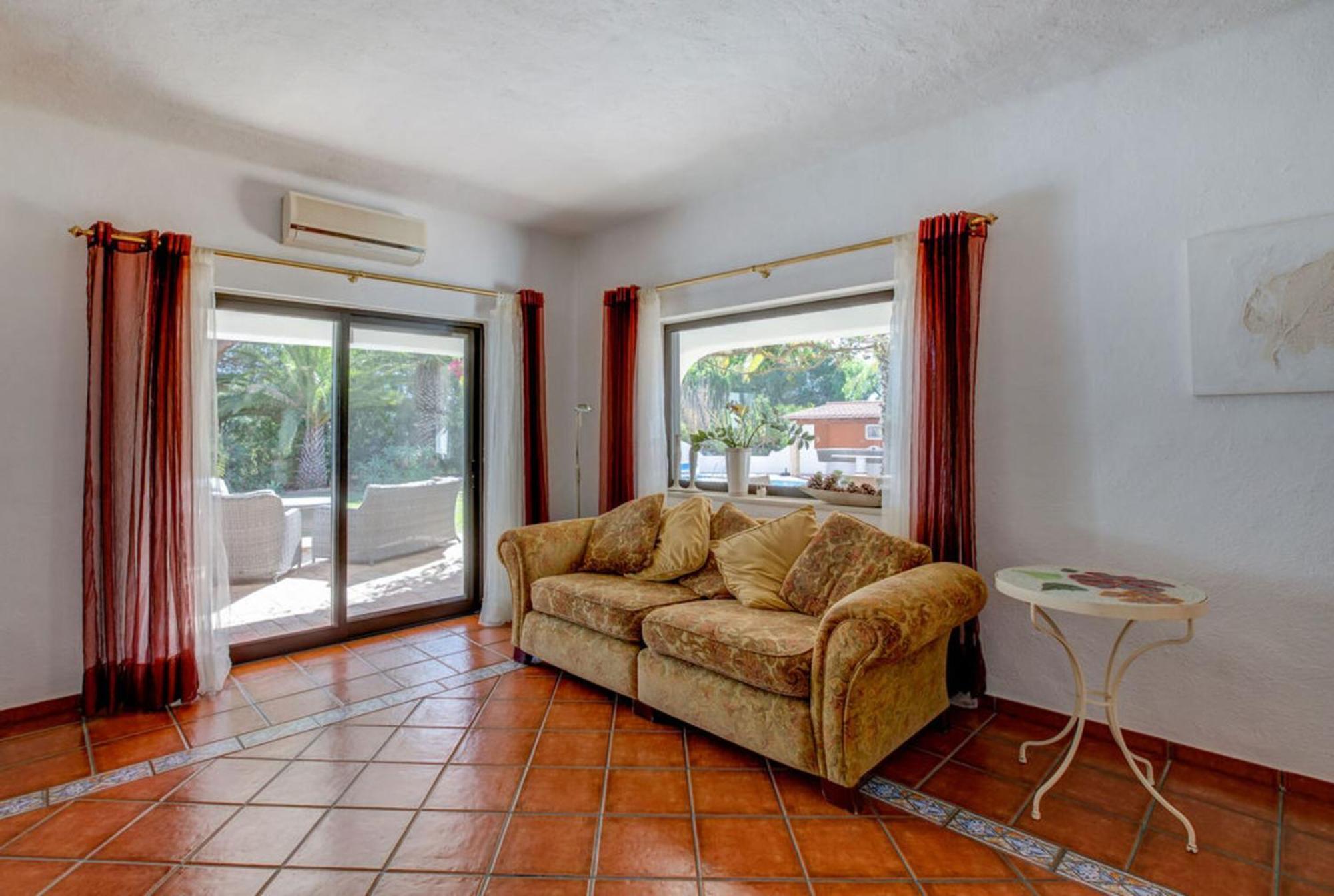 Villa Barlavento - Stunning 4-Bedroom Villa With Tennis Court 卡武埃鲁 外观 照片