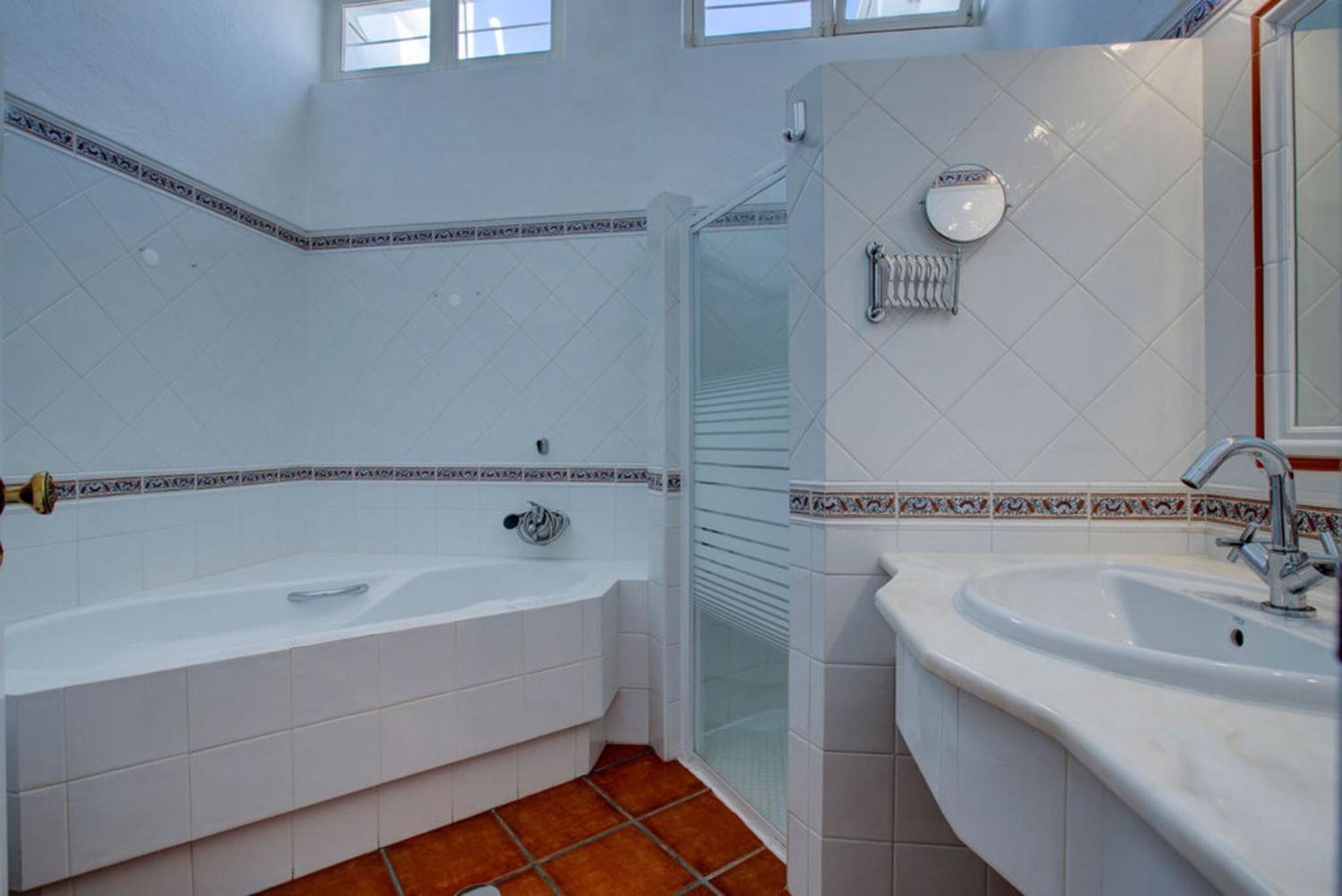Villa Barlavento - Stunning 4-Bedroom Villa With Tennis Court 卡武埃鲁 外观 照片